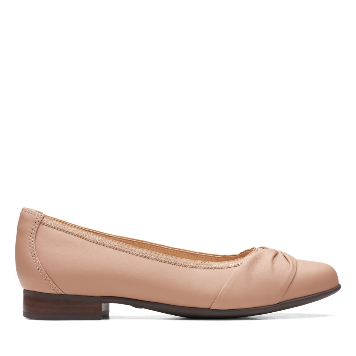 Beige Clarks Un Blush Wish Ballerina | 38169583