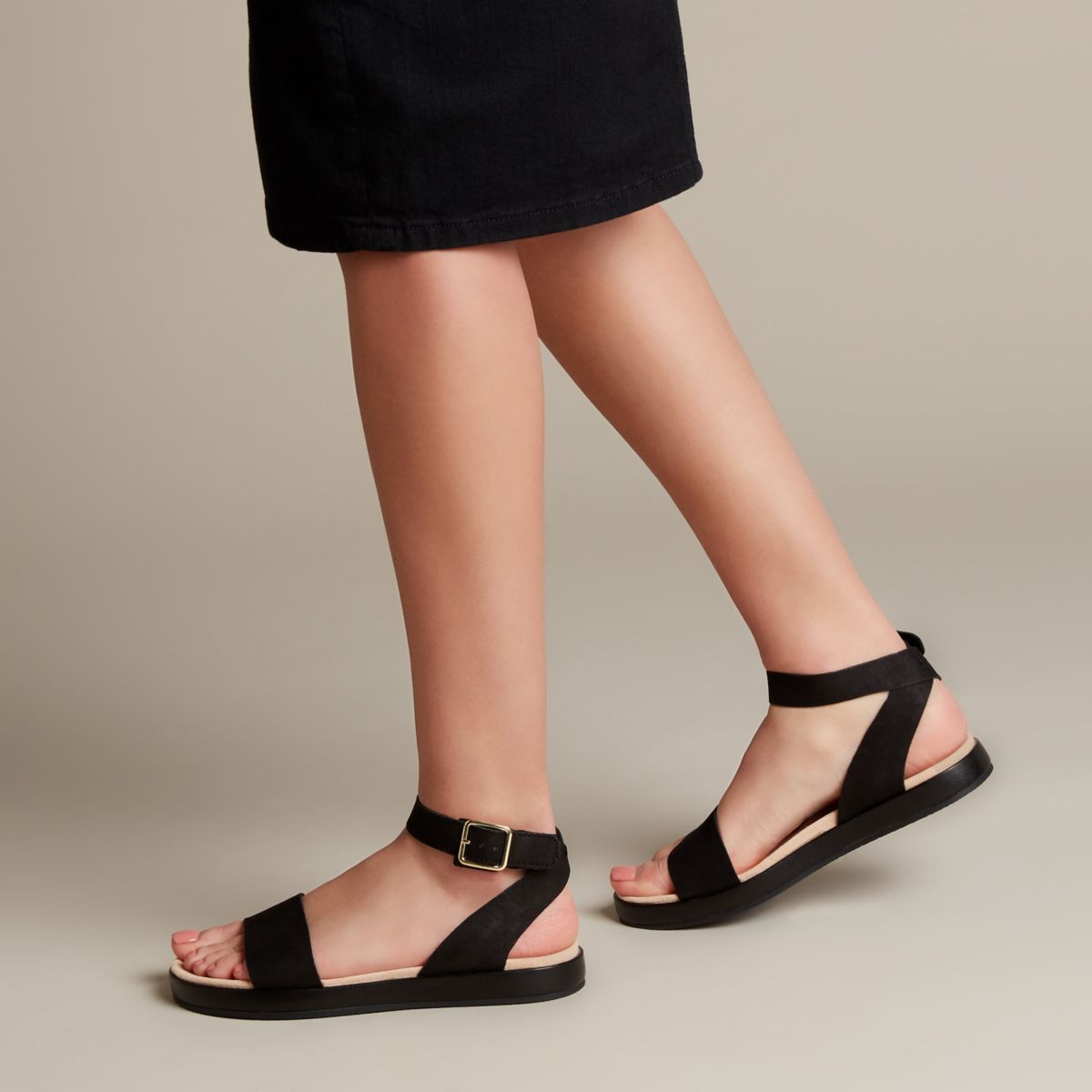 Black Clarks Botanic Ivy Sandals | 28892042