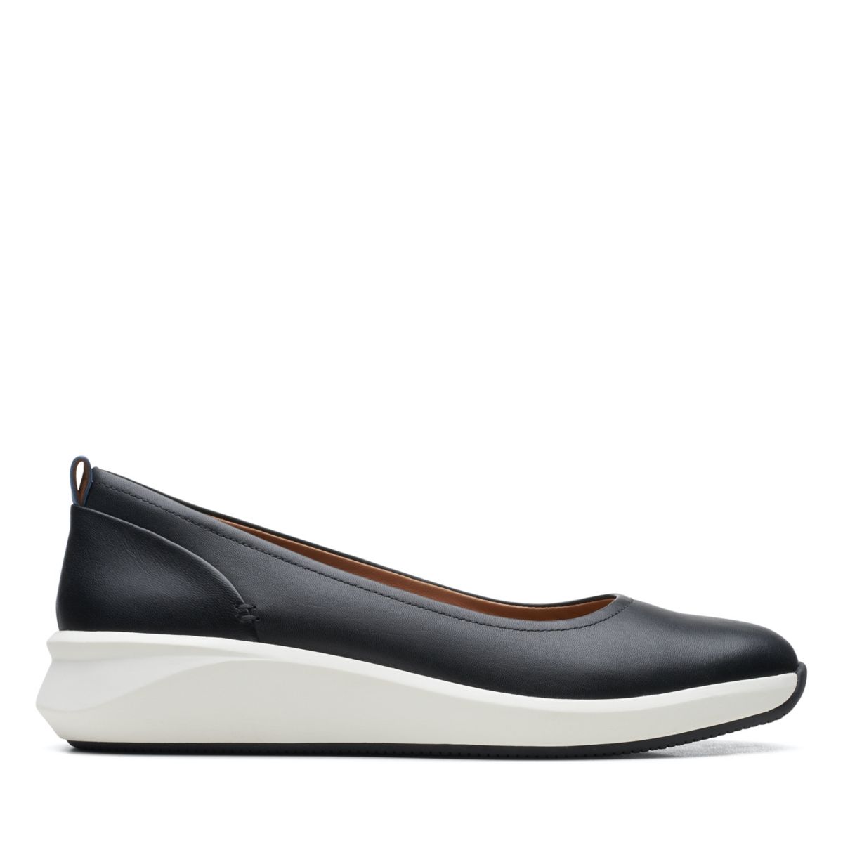 Black Clarks Un Rio Vibe Ballerina | 43563837